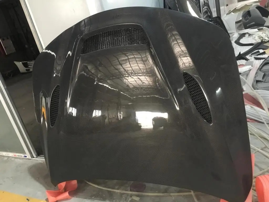 Carbon Fiber Hood for  Giulia 2017-2020 JC-WSM001